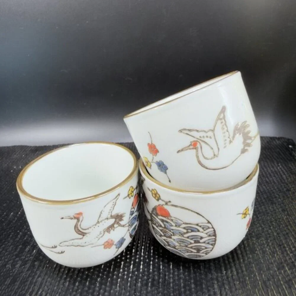 Japanese Ceramic Sake Set Bottle Jug Pitcher 3 Cups Stork Bird Pattern Stoneware